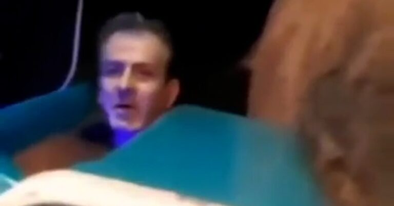 Renunció el sacerdote que fue filmado en Córdoba con un “comportamiento inapropiado”