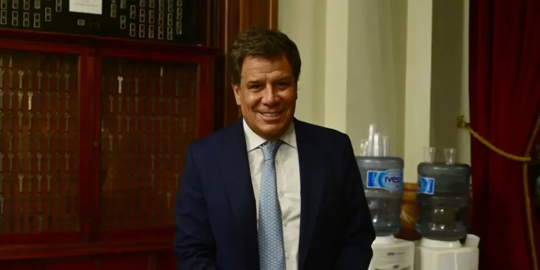 Facundo Manes lanzó su nuevo espacio político “Para Adelante”