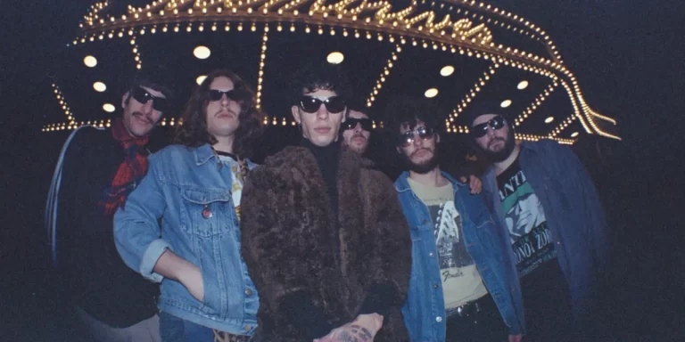 Reybruja presenta nuevo single y video: “Virgencitas y malvones”
