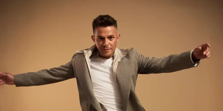 Alejando Sanz da a conocer “¿Y ahora qué?”