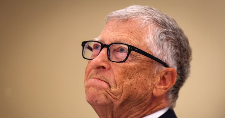 Bill Gates aplica este hábito para prevenir el Alzheimer: muchos pueden seguirlo