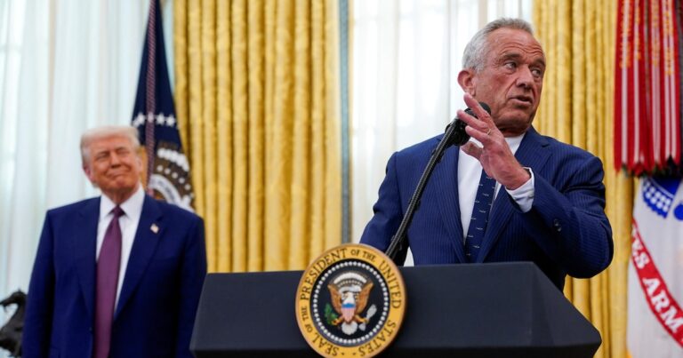 El secretario de Salud de Trump visitará la Argentina y planea reunirse con Milei