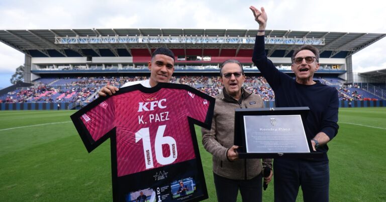 Independiente del Valle despidió a Kendry Páez: homenaje y lágrimas de la joya