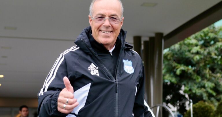 Gran noticia para Jorge Célico: un volante llegó para sumarse a Emelec para el segundo semestre