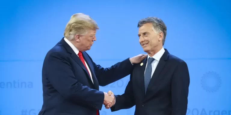 Macri recordó el día en que Trump le aconsejó conquistar Chile para “acceder a los dos océanos”