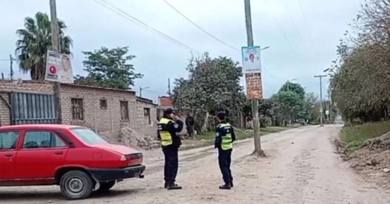 Asesinaron a puñaladas a un hombre en barrio Congreso Nacional, en Cerrillos