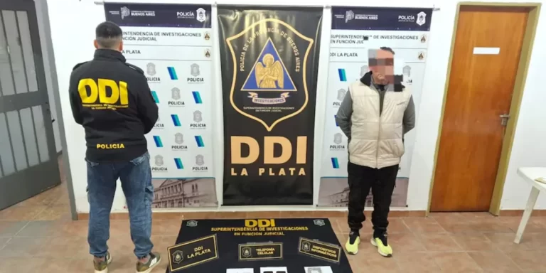 Un profesor de artes marciales fue detenido por acosar virtualmente a una alumna
