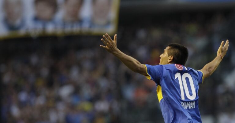 El top 5 de los caños de Riquelme a 25 años de la humillación a Yepes