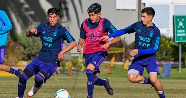 De jugar en las calles de Ceferino, a entrenar en la AFA: la historia del salteño que fue convocado a la Selección Sub-15