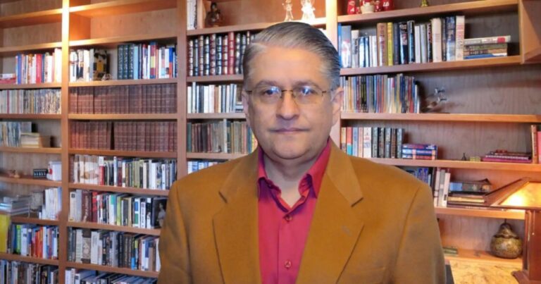 “López Viñals debería declinar la postulación para no crear un problema innecesario al gobernador”