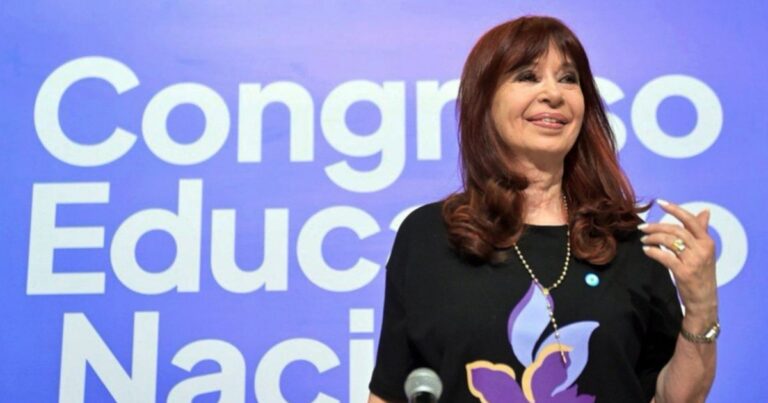 Cristina reaparecerá en un acto del Instituto Patria