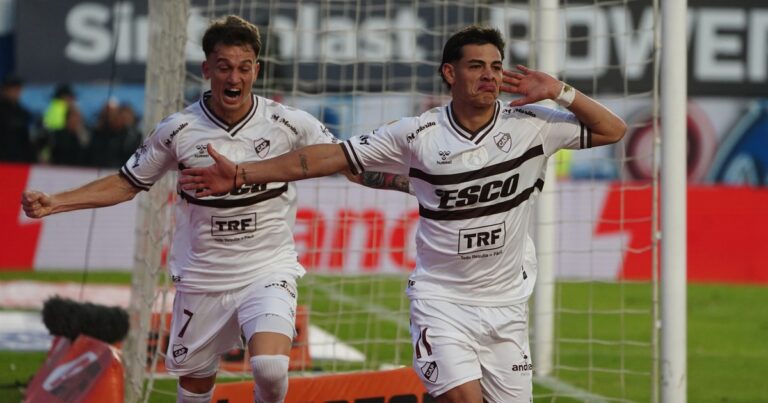 El gol de Franco Zapiola que dejó a Platense a minutos de la final del Torneo Apertura