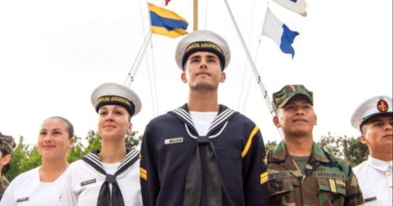 La Armada Argentina presenta su oferta educativa en Salta