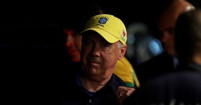 Carlo Ancelotti ya está en Brasil: batucada en el hotel y este lunes asume como DT de la selección
