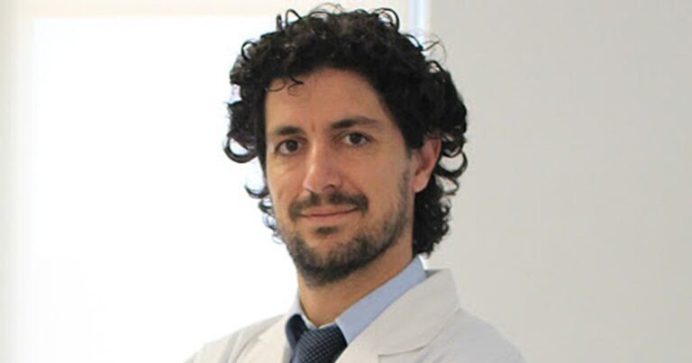 Niñez y celulares: “Al chico lo estamos entrenando para volverse adicto”