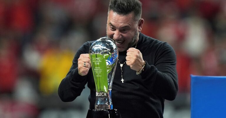 ¡Turco Mohamed histórico! Ganó cuatro Liga MX en cuatro equipos distintos e igualó una marca top