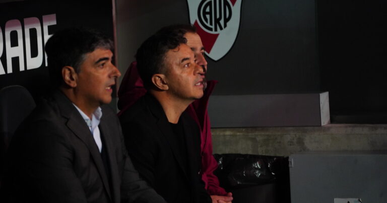 Con un regreso y varias bajas, la lista de River para recibir a Universitario