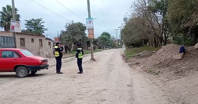 Vecinos de barrio Congreso en Cerrillos se manifestaron y reclaman seguridad
