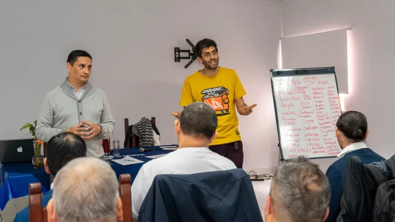 Capacitan en Ley Micaela a entidades deportivas y civiles