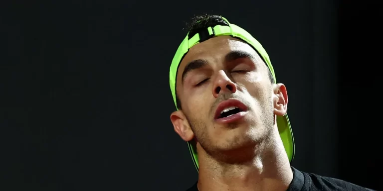 Jornada negativa para los argentinos en Roland Garros: Cerúndolo, Etcheverry, Báez y Ugo Carabelli fueron eliminados