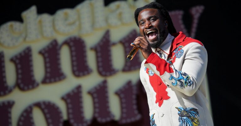 Shaboozey y su impacto en la música estadounidense: “Me encanta destacar”