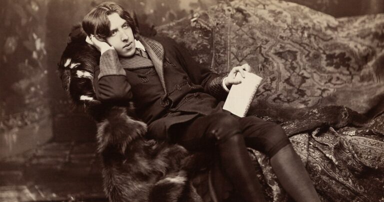 El juicio a Oscar Wilde por “el más grave de los delitos”: la homofobia de la Inglaterra victoriana contra el gran dramaturgo