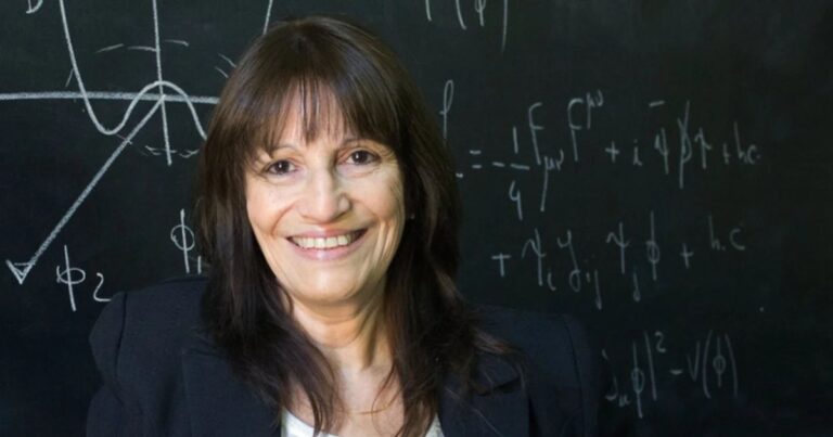 Orgullo argentino en la ciencia mundial: una física fue premiada por su trabajo sobre el bosón de Higgs y la materia oscura