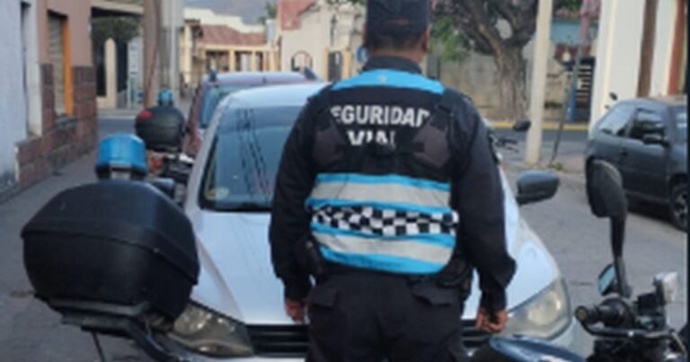 Tenía pedido de captura: cayó en un control vial de Villa San Antonio