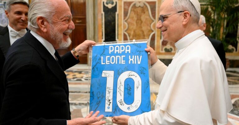 El Papa León XIV recibió al Napoli campeón en el Vaticano