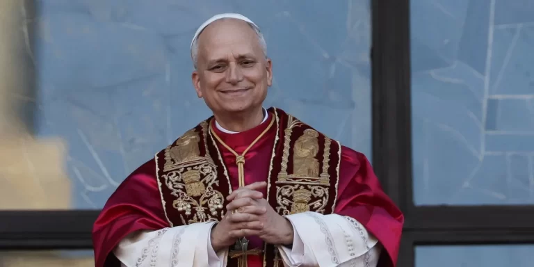 Javier Milei se reunirá con el papa León XIV y será la primera reunión con un presidente de América Latina