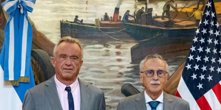 Tras la visita del Secretario de Salud de EE.UU., Argentina reafirmó su decisión de abandonar la OMS