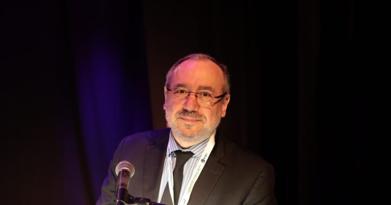El rabino y académico argentino Fishel Szlajen disertará en la Cumbre Tecnológica y Social de Budapest