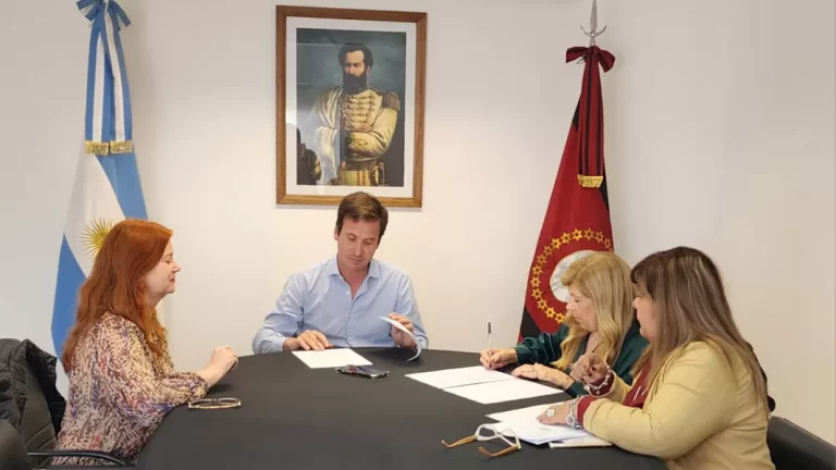 Se trabajará con el Colegio Profesional de Psicólogos para evaluar los ingresos a las Fuerzas de Seguridad