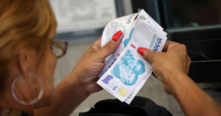 Las familias están cada vez más endeudadas y el crédito se acerca al pico de 2018