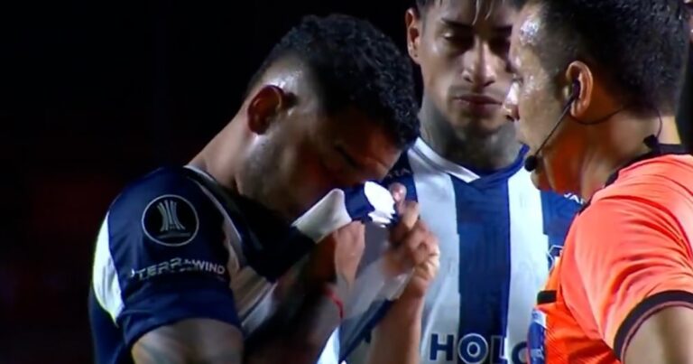 Un jugador de Talleres denunció racismo y se largó a llorar en pleno partido contra San Pablo por la Libertadores