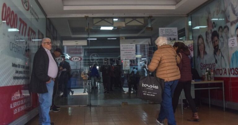 Marcha atrás al proyecto del IPS: El sector de Salud apoya la decisión pero piden claridad