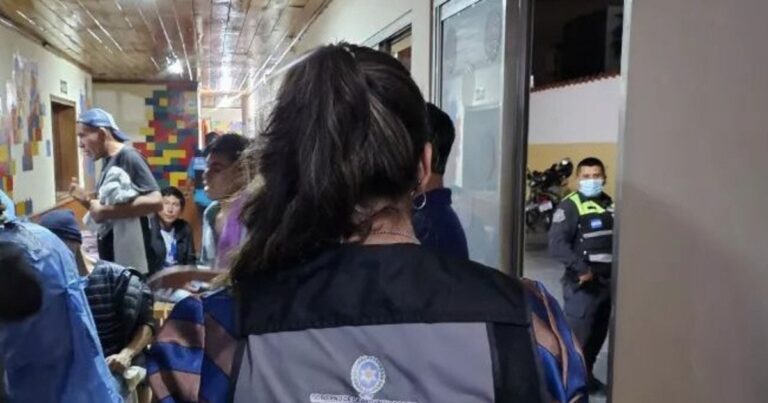 Más de 50 personas en el hogar de Noche