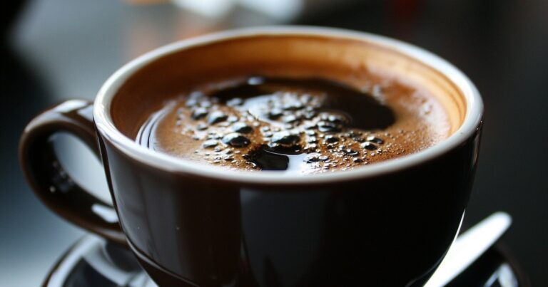 ¿Cafeína para adelgazar? El vínculo genético que sorprende a los científicos