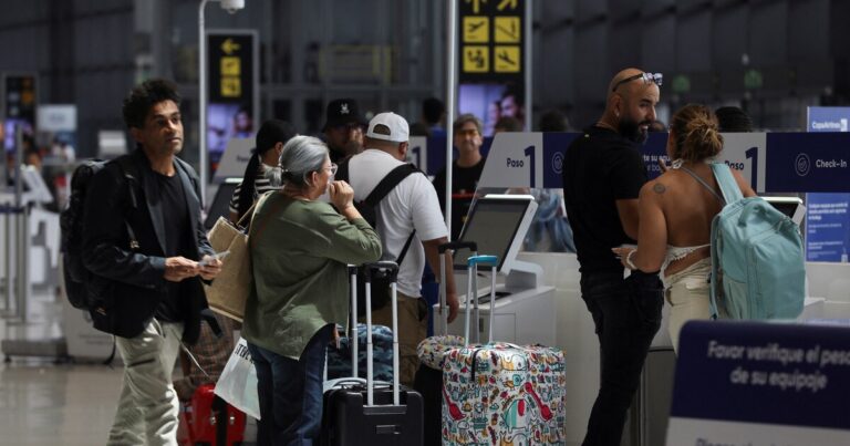 Panamá y Venezuela reanudaron los vuelos tras meses suspendidos, pero las relaciones siguen en pausa